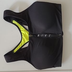 Nike Women's High Impact Padded Sports bra with zip front xs